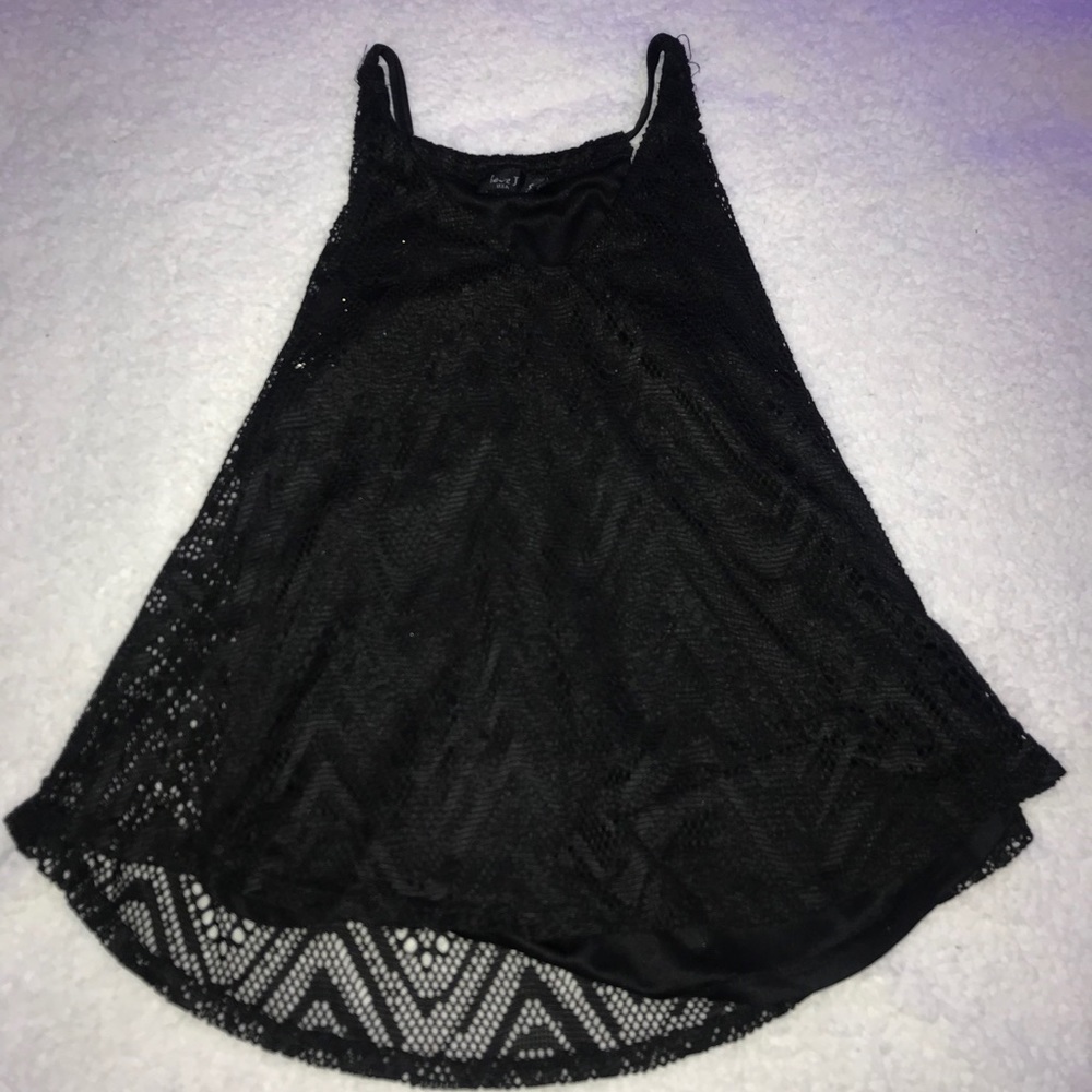 loose tank top